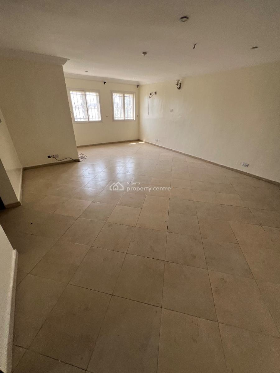 Massive and Exotic 3-bedroom Flat with Bq (and 8kva Solar Inverter), Lekki Phase 1, Lekki, Lagos, Flat / Apartment for Rent
