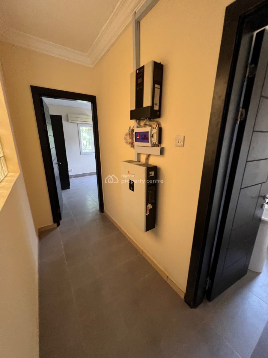 Exotic 2-bedroom Flat (with 5kva Solar Inverter) in a Superb Environ, Lekki Phase 1, Lekki, Lagos, Flat / Apartment for Rent