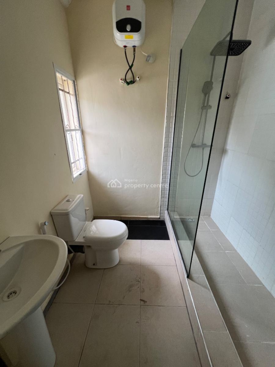 Exotic 2-bedroom Flat (with 5kva Solar Inverter) in a Superb Environ, Lekki Phase 1, Lekki, Lagos, Flat / Apartment for Rent