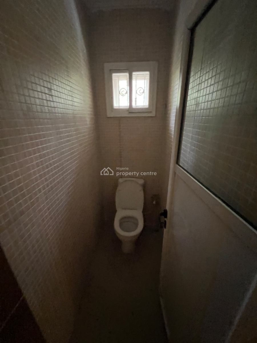 Exotic 2-bedroom Flat (with 5kva Solar Inverter) in a Superb Environ, Lekki Phase 1, Lekki, Lagos, Flat / Apartment for Rent