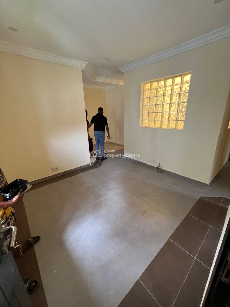 Exotic 2-bedroom Flat (with 5kva Solar Inverter) in a Superb Environ, Lekki Phase 1, Lekki, Lagos, Flat / Apartment for Rent