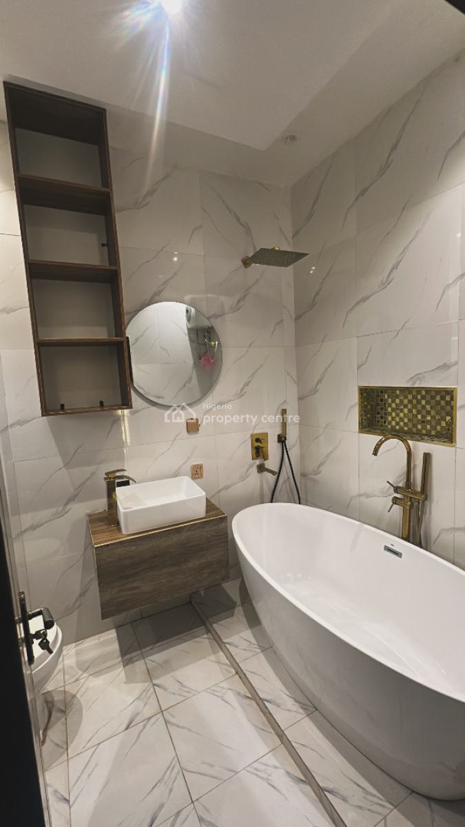 One Bedroom (mini Flat / Room & Parlor), Ilasan New Road, Ikate, Lekki, Lagos, Mini Flat (room and Parlour) for Rent