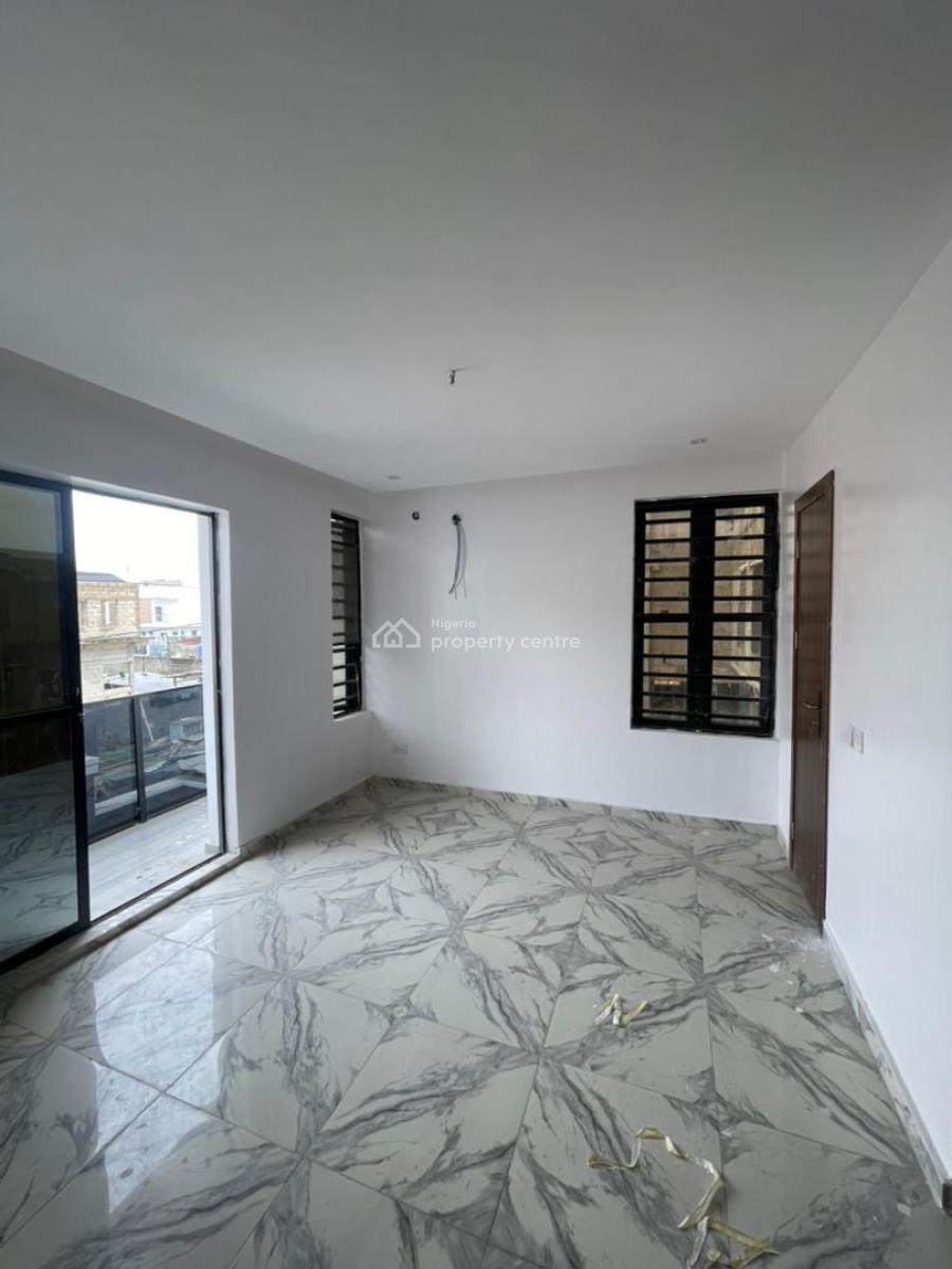 2 Bedroom Serviced Apartment, Ologolo, Lekki, Lagos, Flat / Apartment for Sale