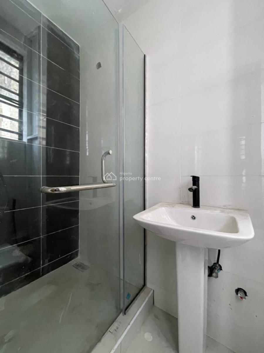 2 Bedroom Serviced Apartment, Ologolo, Lekki, Lagos, Flat / Apartment for Sale