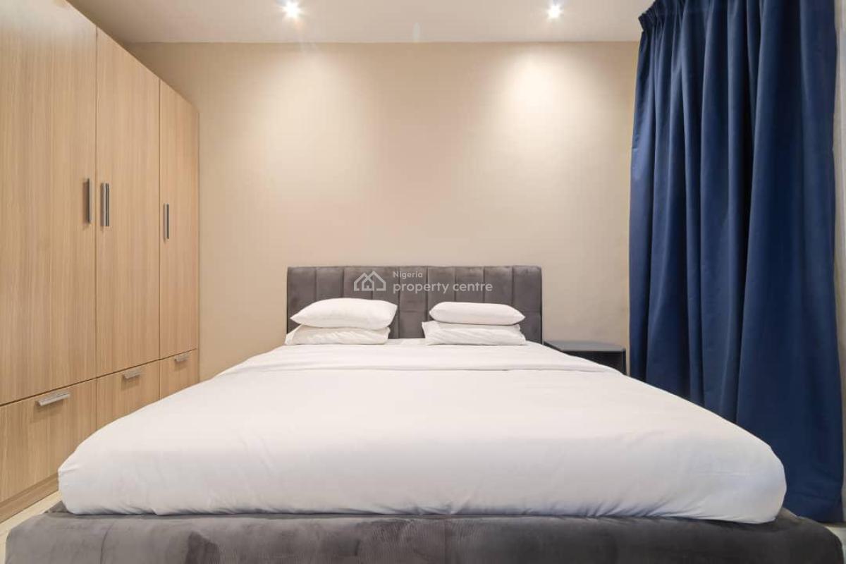 Luxury 4 Units of Bedroom Apartment with Housekeeping and Swimming Poo, Snooker Board,water Heating, Super-fast Internet, Serene Environment, Victoria Island (vi), Lagos, Flat / Apartment Short Let