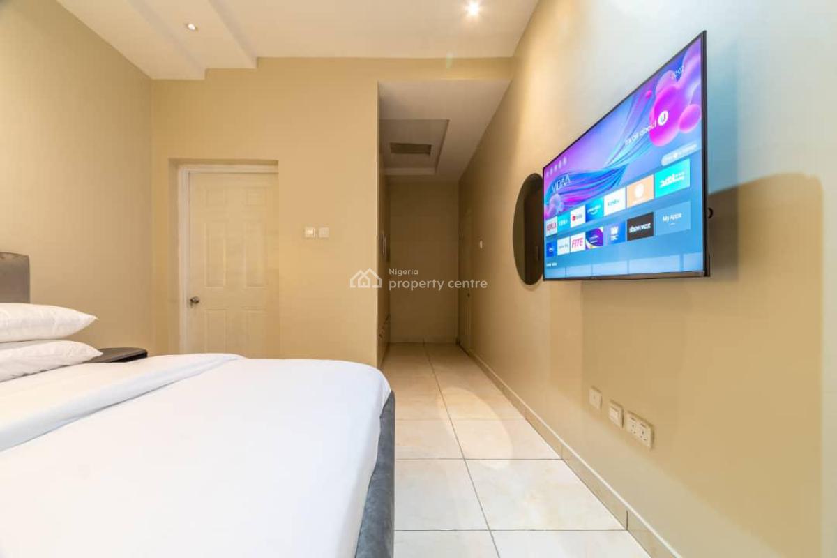 Luxury 4 Units of Bedroom Apartment with Housekeeping and Swimming Poo, Snooker Board,water Heating, Super-fast Internet, Serene Environment, Victoria Island (vi), Lagos, Flat / Apartment Short Let