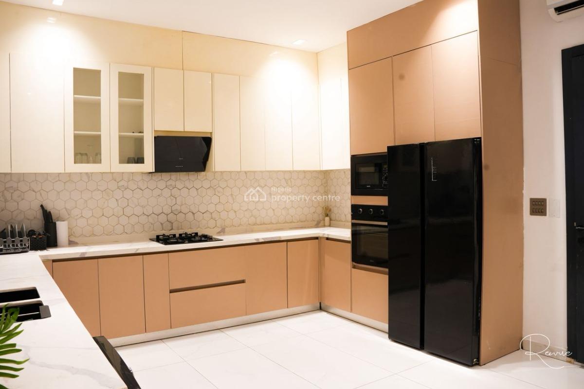 Luxury & Spacious 2 Bedrooms Maisonette with 2 Balconies, Pool and Gym, Indigo Residence, The Rock Drive, Lekki Phase 1, Lekki, Lagos, Flat / Apartment Short Let