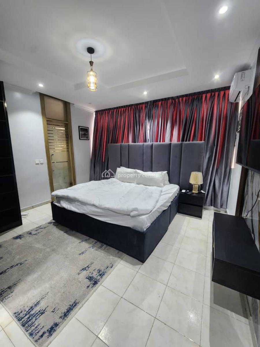 Luxury 4-bedroom Apartment with Housekeeping and Swimming Pool, Long Tennis, Basketball, Fast Internet and Netflix, Victoria Island (vi), Lagos, Flat / Apartment Short Let