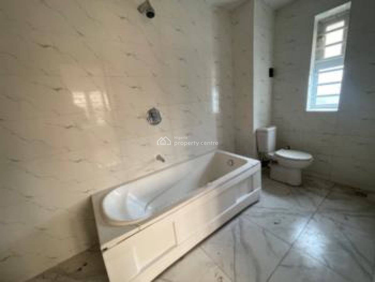 Tastefully Finished 3bedroom Apartment, Iponri, Surulere, Lagos, Flat / Apartment for Sale