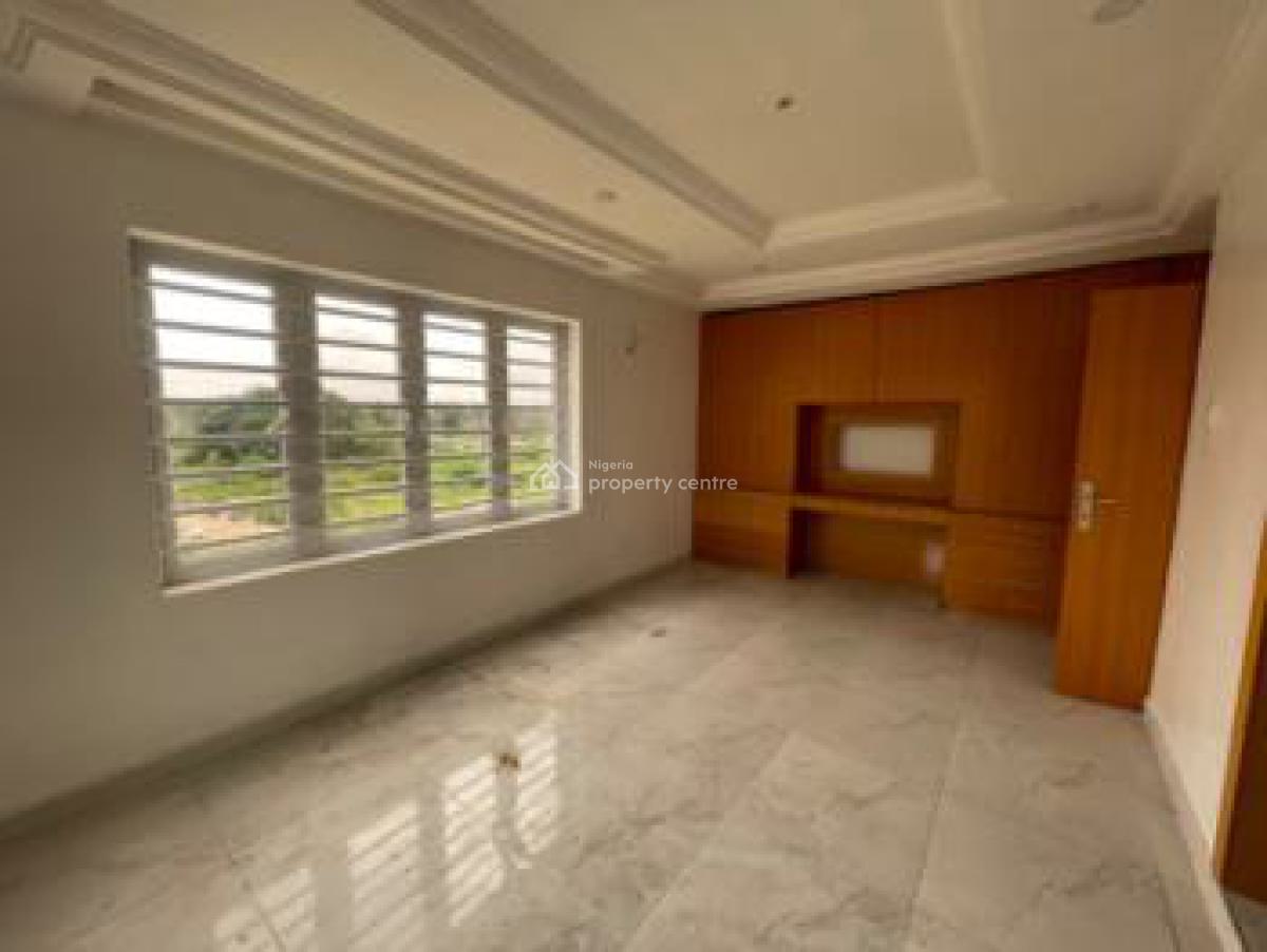 Tastefully Finished 3bedroom Apartment, Iponri, Surulere, Lagos, Flat / Apartment for Sale