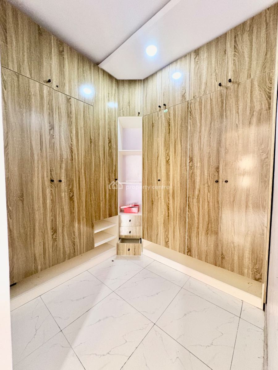 4 Bedroom Corner Piece Terraced Duplex with Swimming Pool and Gym, Before Orchid Enyo Filling Station By Lekki 2nd Toll Gate, Lekki, Lagos, Terraced Duplex for Rent