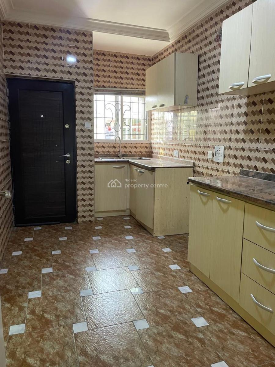 Service 4 Bedrooms, Chevron Drive, Lekki, Lagos, Semi-detached Duplex for Rent