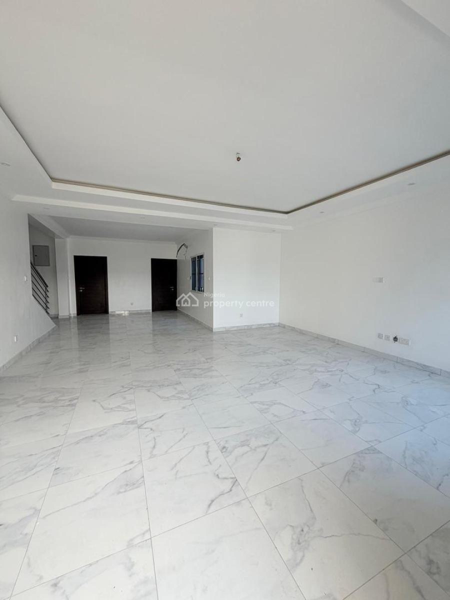 Spacious 5-bedroom Terrace with Boys Quarters and Study, Lekki County, Ikota, Lekki, Lagos, Terraced Duplex for Sale
