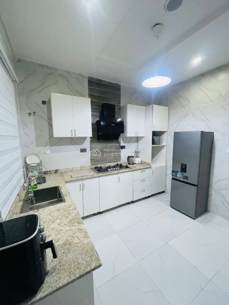 Luxury Cozy 4 Bedroom Terrace Duplex with Excellent Facilities, Harris Drive, Lekki, Lagos, Terraced Duplex Short Let