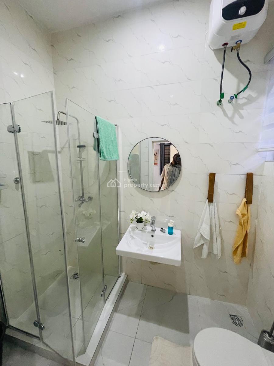 Luxury Cozy 4 Bedroom Terrace Duplex with Excellent Facilities, Harris Drive, Lekki, Lagos, Terraced Duplex Short Let