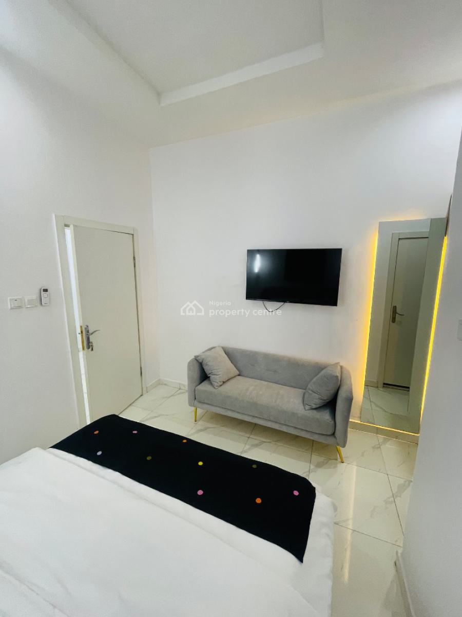 Luxury Cozy 4 Bedroom Terrace Duplex with Excellent Facilities, Harris Drive, Lekki, Lagos, Terraced Duplex Short Let