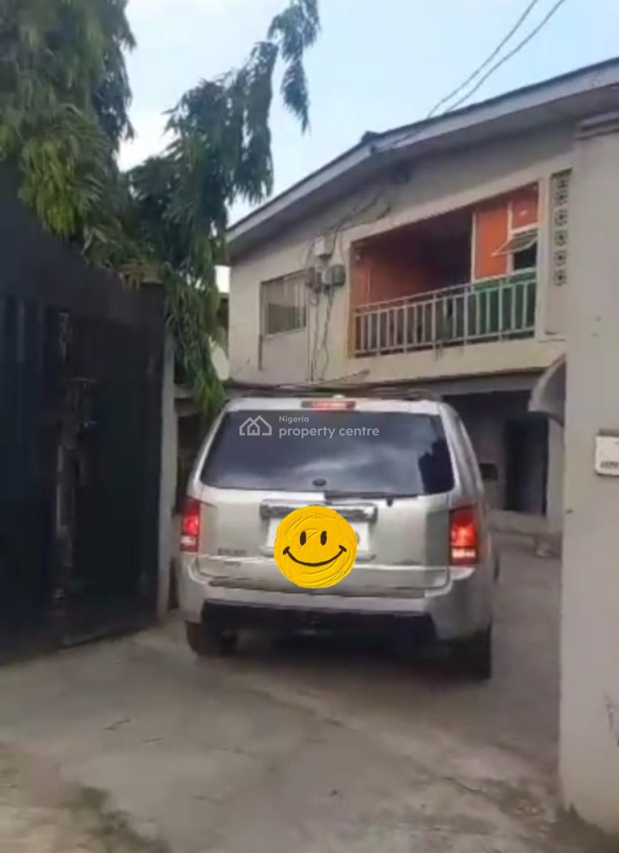 a Commercial 5 Bedroom Duplex, on 500 Sqm Land Facing Major Road Akowo, Along Akowonjo Major Road Alimosho, Akowonjo, Alimosho, Lagos, Office Space for Sale