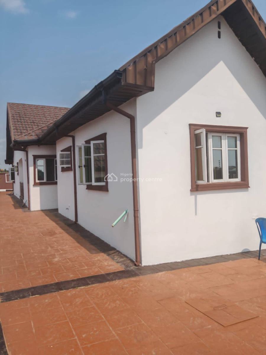an Exclusive Furnished 4 Bedroom with Study Room, Erunwen, Erunwen, Ikorodu, Lagos, House for Sale