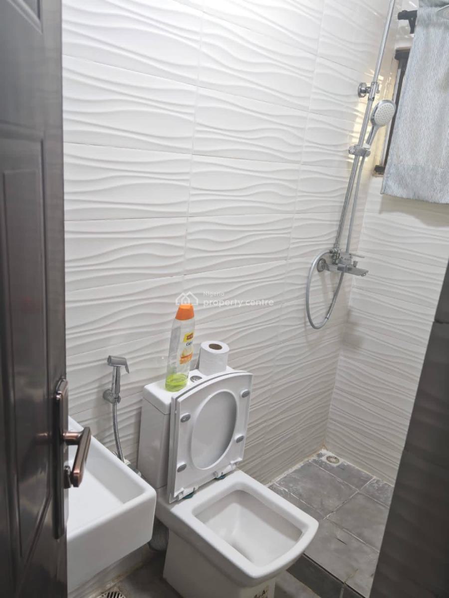 an Exclusive Furnished 4 Bedroom with Study Room, Erunwen, Erunwen, Ikorodu, Lagos, House for Sale