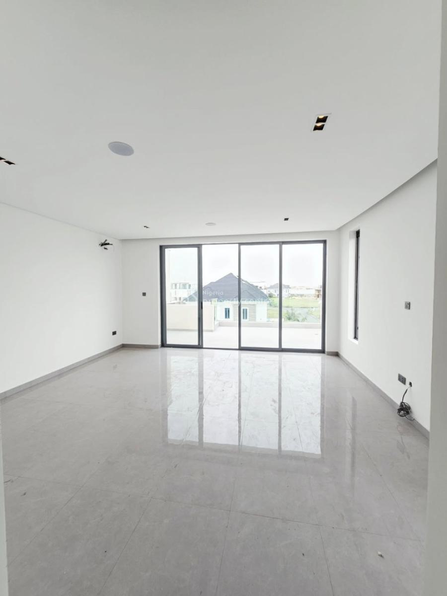 5bedroom Automated Home with Cinema, Swimming Pool, Pentfloor, Cowrie Creek, Ikate, Lekki, Lagos, Semi-detached Duplex for Sale