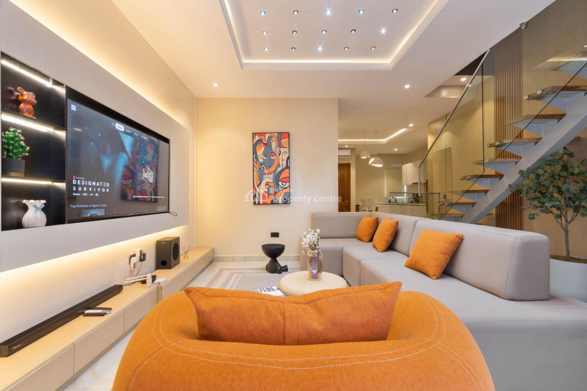Luxury 2bed Maisonette with Snooker, Ps5, Pool & Bathtub, Lekki Phase 1, Lekki, Lagos, House Short Let