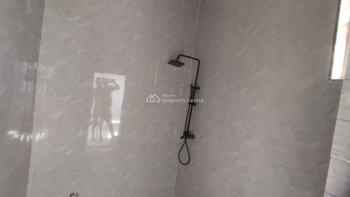 2 Bedroom Apartment, Safe and Secured Gated Estate, Sangotedo, Ajah, Lagos, Flat / Apartment for Rent