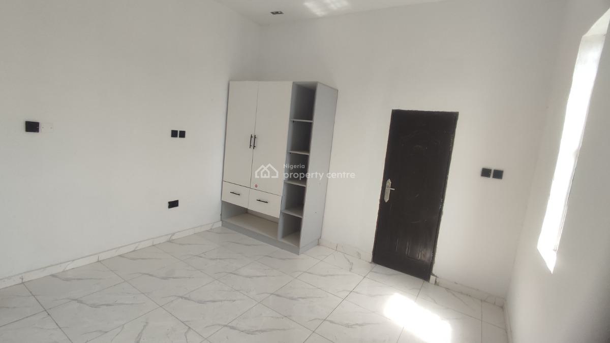 2 Bedroom Apartment, Safe and Secured Gated Estate, Sangotedo, Ajah, Lagos, Flat / Apartment for Rent