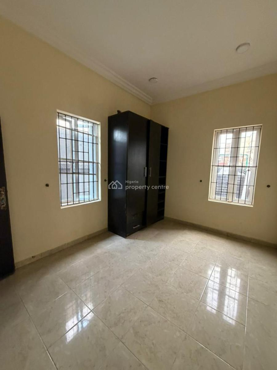 Lekki Oasis: 2-bedroom Flat, Off Freedomway, Lekki, Lagos, Flat / Apartment for Rent