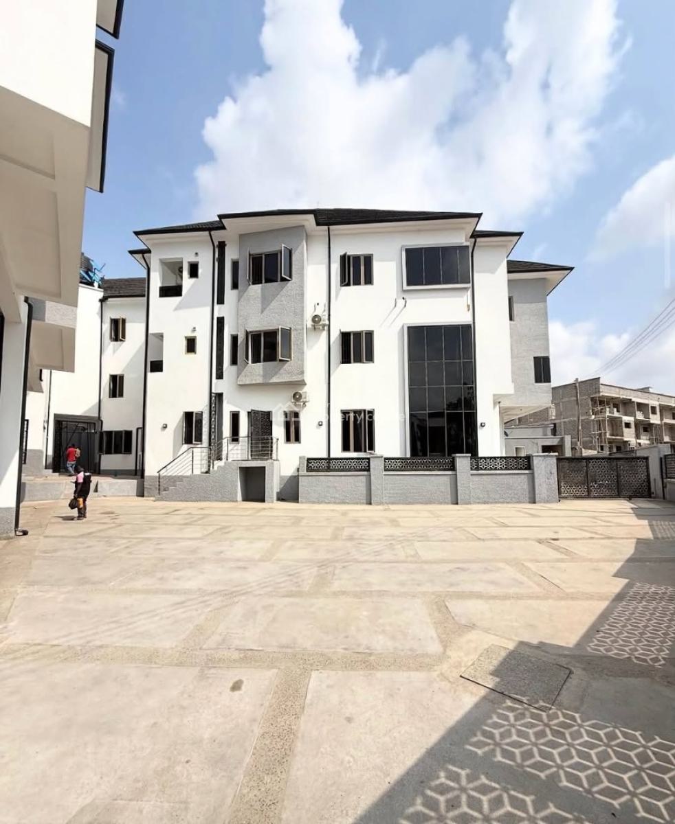 Newly Built 3 Bedroom Flat+ Bq, Guzape Main, Guzape District, Abuja, Flat / Apartment for Rent
