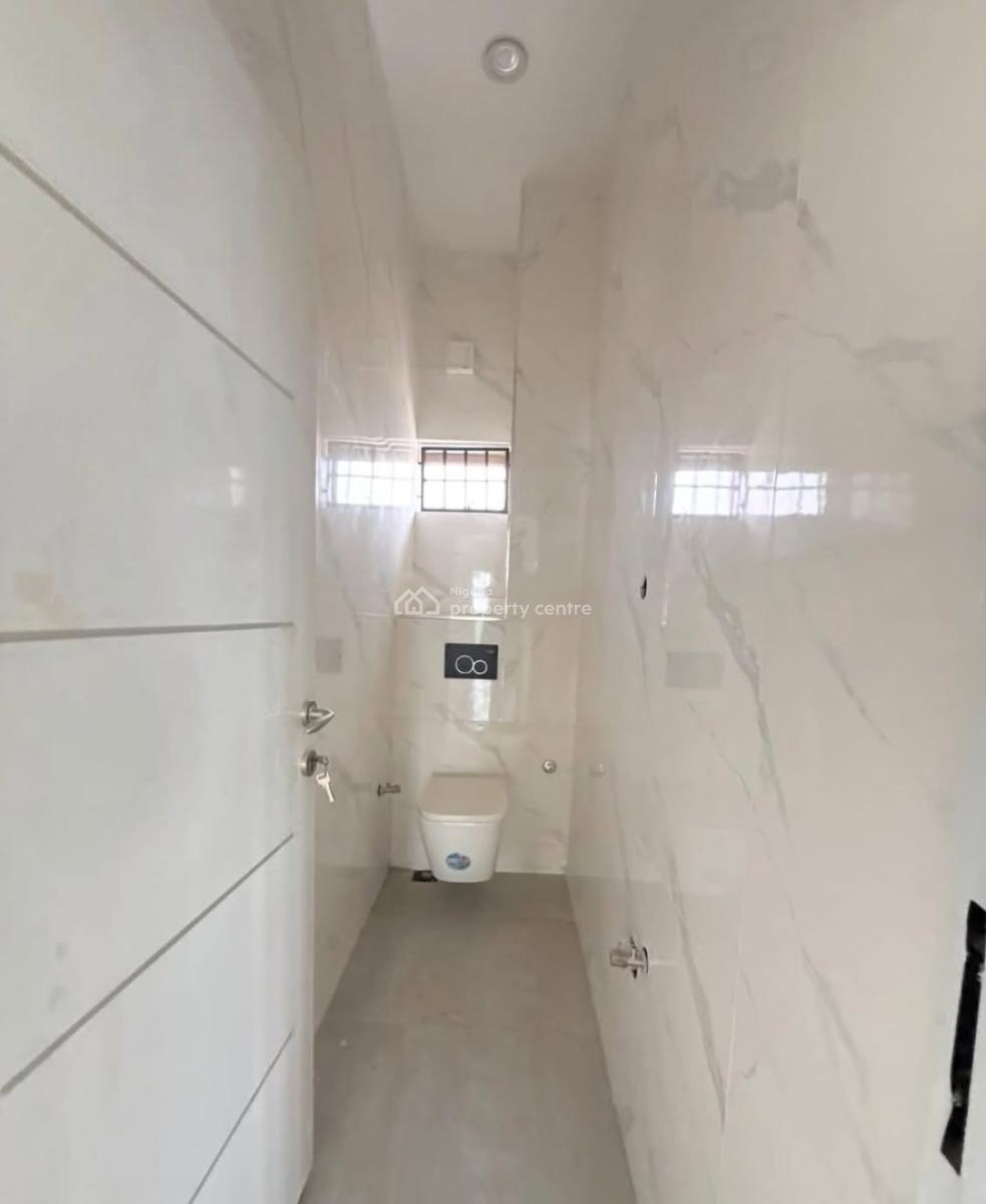 Newly Built 3 Bedroom Flat+ Bq, Guzape Main, Guzape District, Abuja, Flat / Apartment for Rent