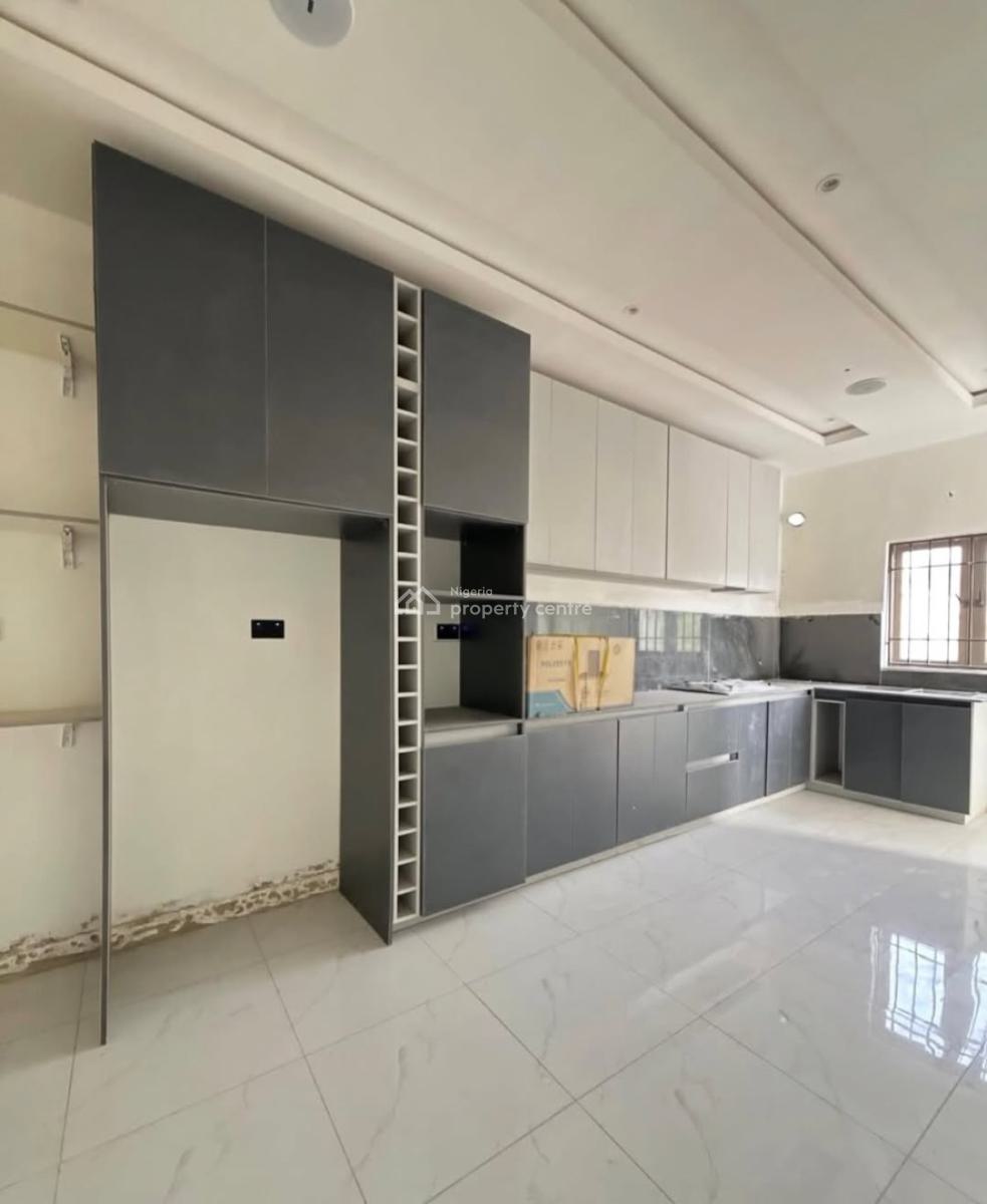 Newly Built 3 Bedroom Flat+ Bq, Guzape Main, Guzape District, Abuja, Flat / Apartment for Rent