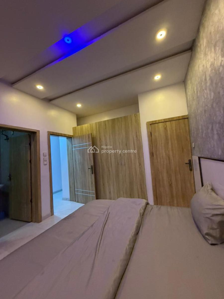 Modern Living in Lekki: 2-bedroom Apartment, Off Freedomway, Lekki, Lagos, Flat / Apartment for Rent