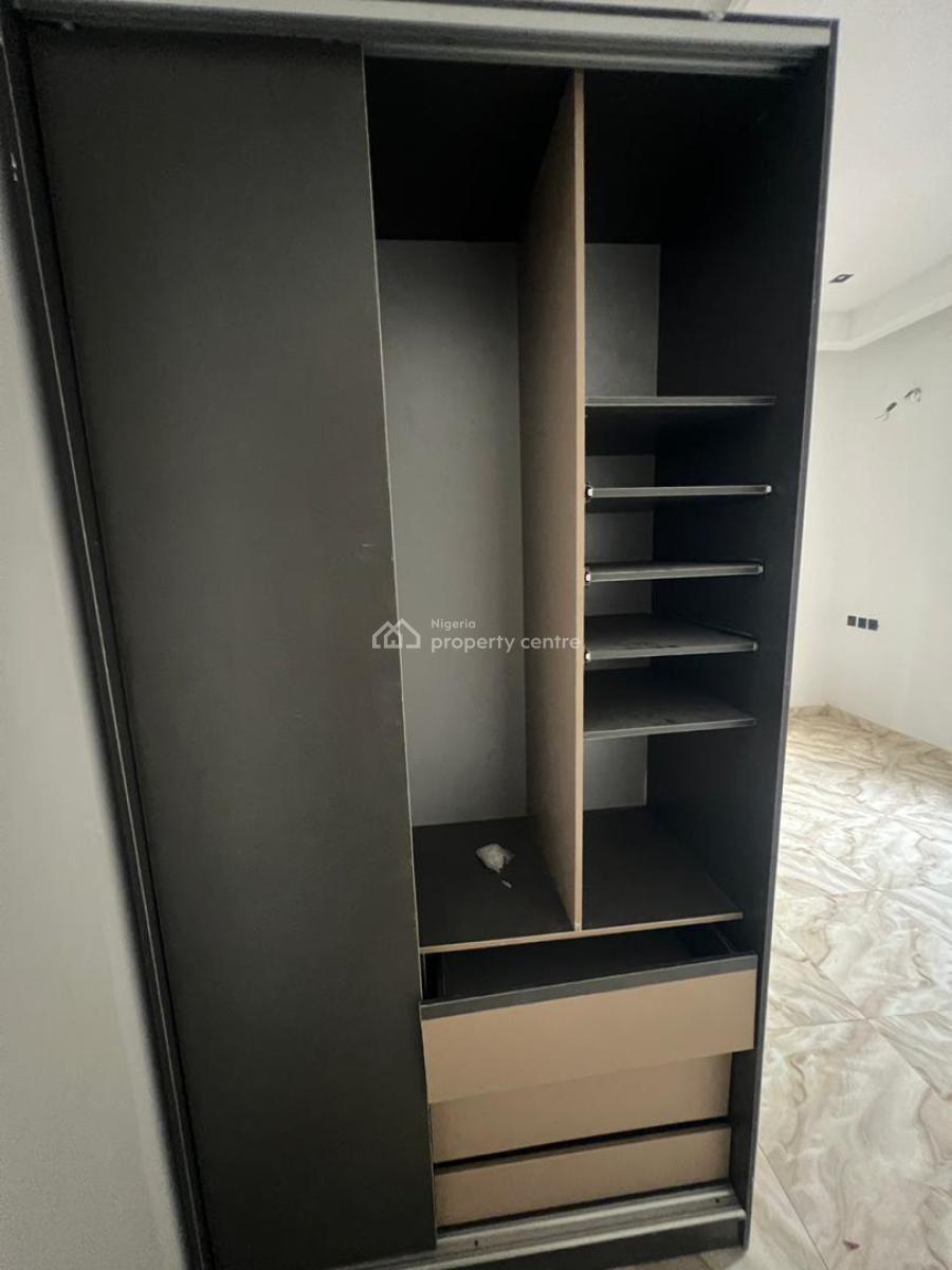 Spacious 4-bedroom Fully Detached House with Boys Quarters, Abraham Adesanya, Lekki, Lagos, Detached Duplex for Sale