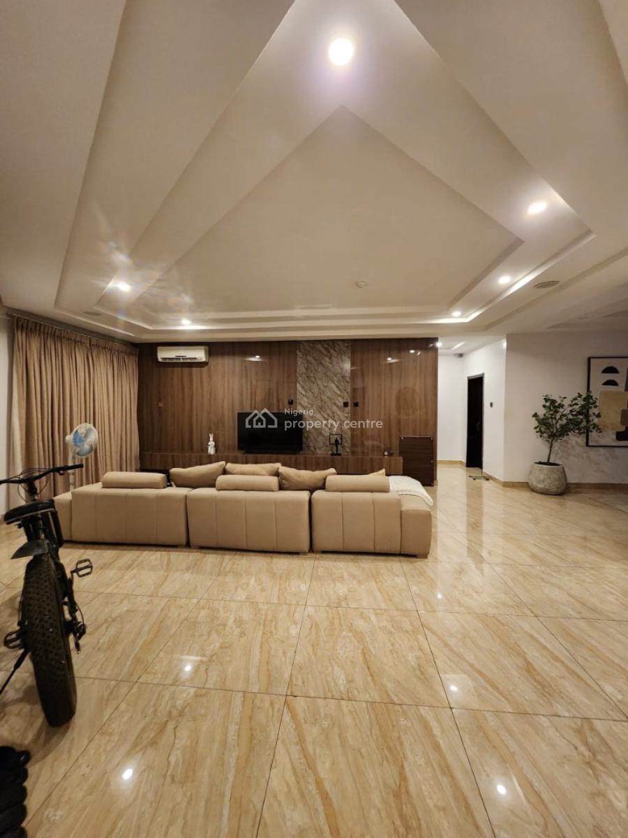 3 Bedroom Penthouse Flat with Bq and Elevator in Agungi, Agungi, Lekki, Lagos, Flat / Apartment for Sale