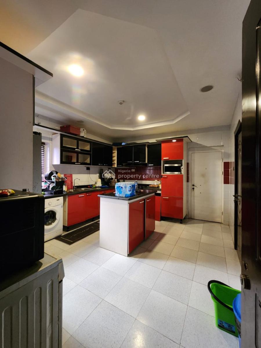 3 Bedroom Penthouse Flat with Bq and Elevator in Agungi, Agungi, Lekki, Lagos, Flat / Apartment for Sale