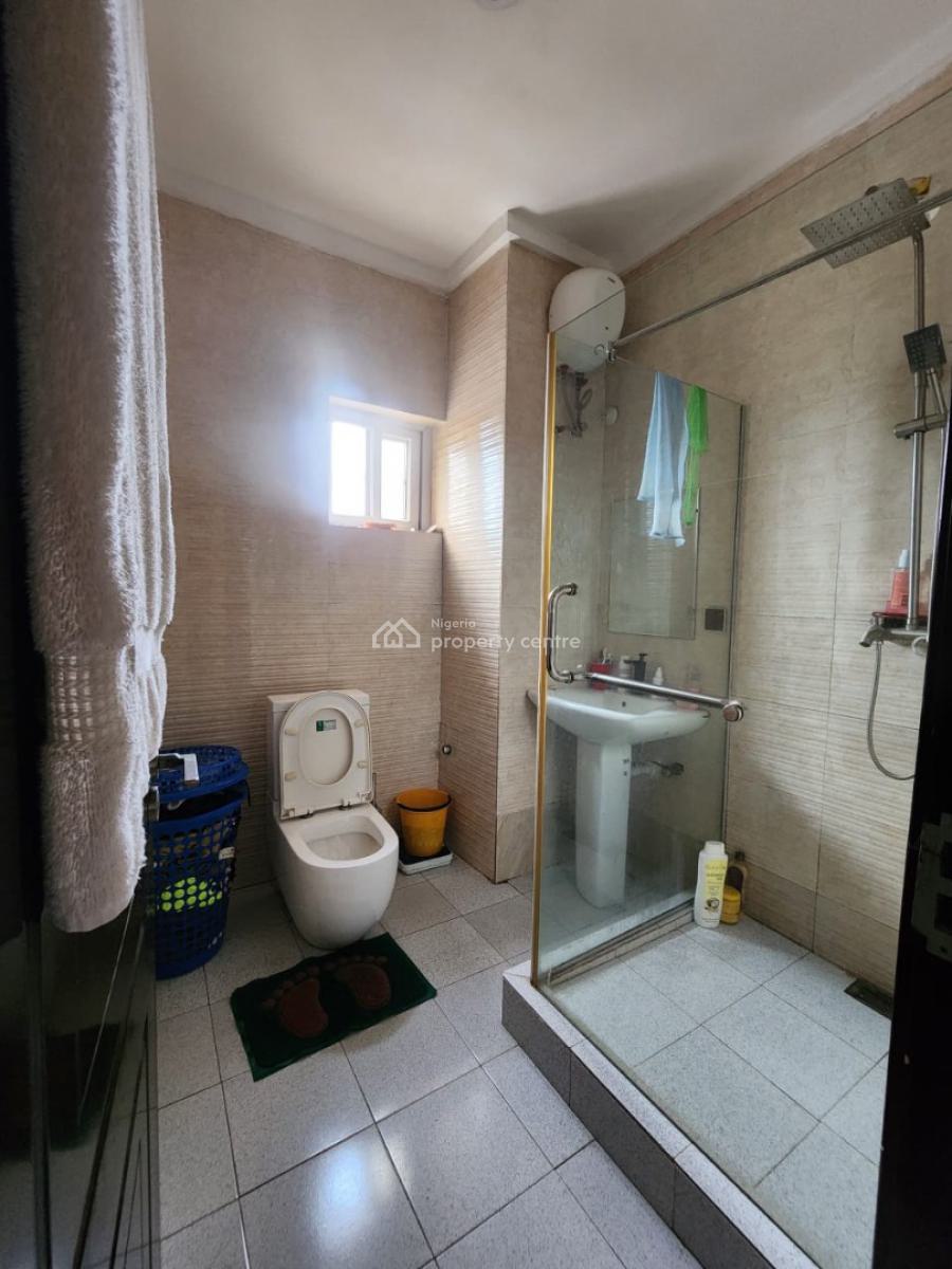3 Bedroom Penthouse Flat with Bq and Elevator in Agungi, Agungi, Lekki, Lagos, Flat / Apartment for Sale