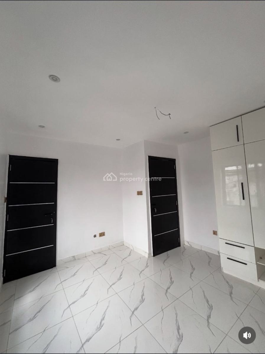 1bedroom Apartment, Lekki Phase 1, Lekki Phase 1, Lekki, Lagos, Block of Flats for Sale