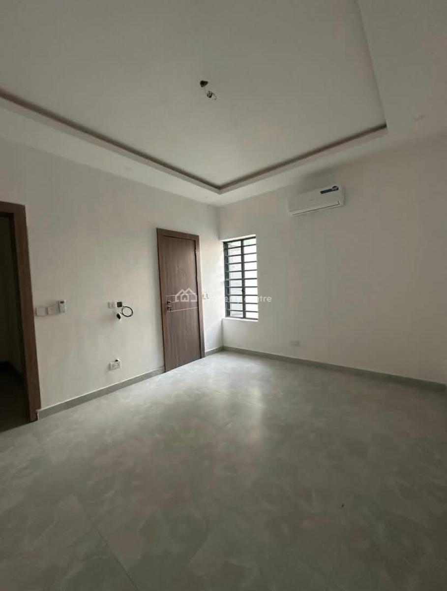 Spacious 3-bedroom Apartment with Bq, Gym, Elevator & on-site Restaura, Lekki Right, Lekki, Lagos, Flat / Apartment for Rent