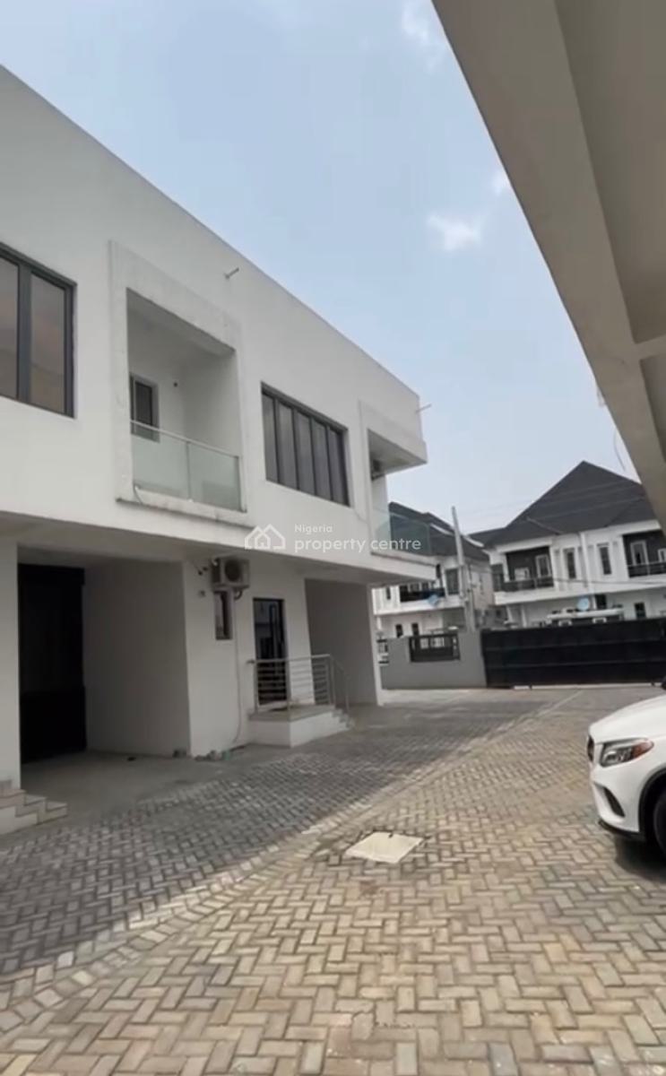 Luxury 3bedroom, Chevron, Lekki, Lagos, Terraced Duplex for Rent