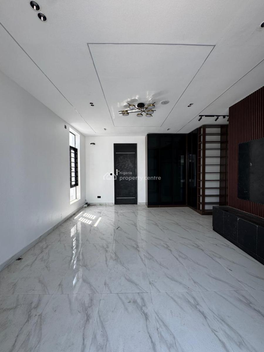 Very Spacious Well Built 4 Bedroom Semi Detached Duplex with Bq, Orchid Road, Lekki, Lagos, Semi-detached Duplex for Sale