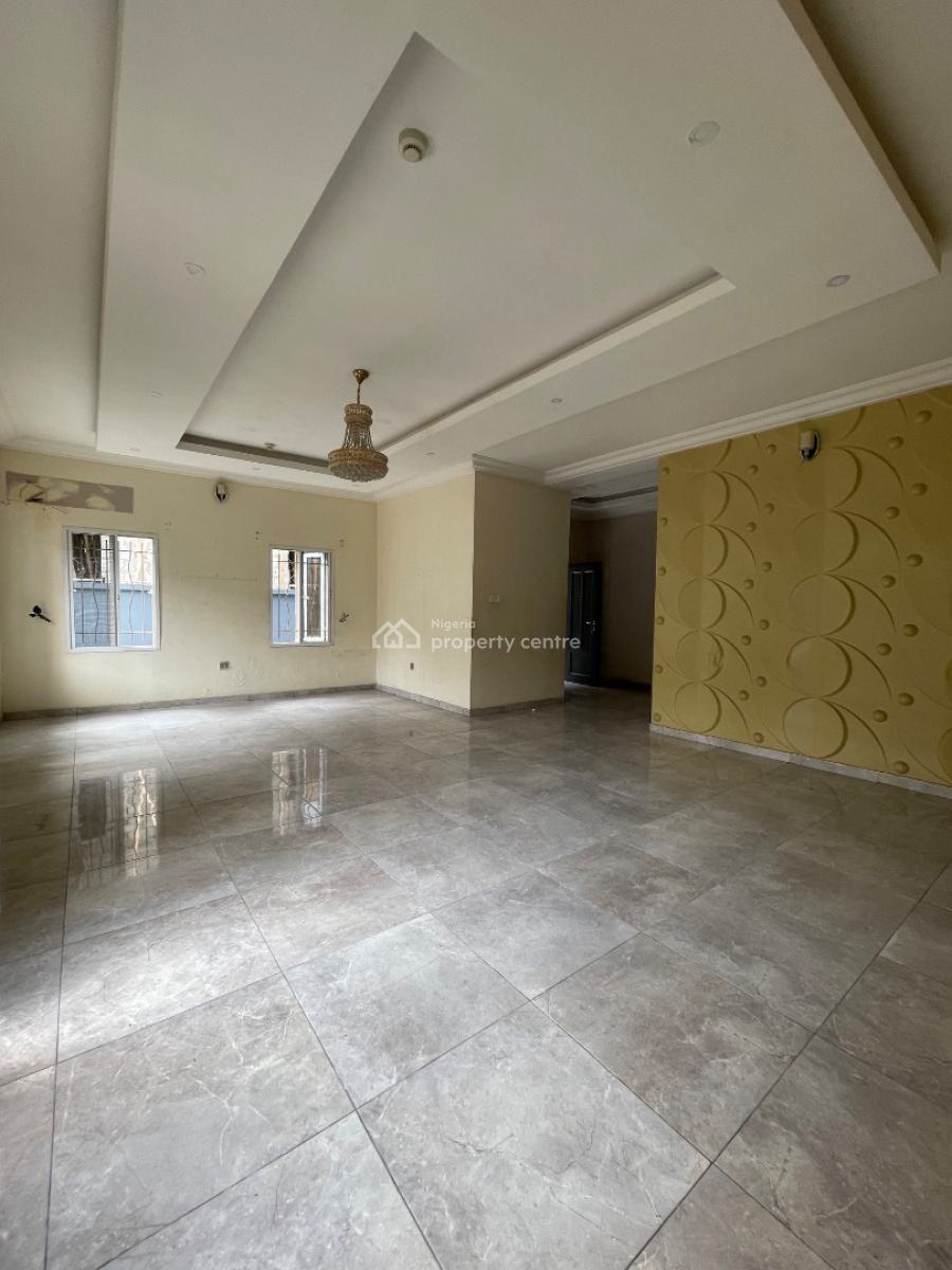 Parlour Space, S Forte Estate Addo Road, Ajah, Lagos, Flat / Apartment for Rent