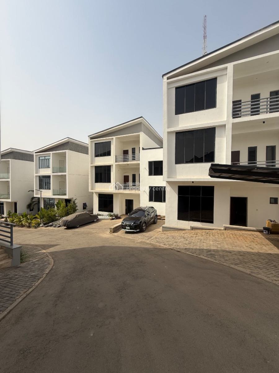 5 Bedroom Semi Detached Duplex, Asokoro District, Abuja, Semi-detached Duplex for Rent