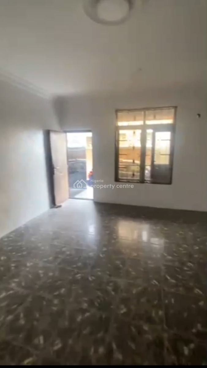 Executive Standard and Very Maintained 3-bedroom Ground Floor, All Roo, Adekunle Yaba, Yaba, Lagos, Flat / Apartment for Rent