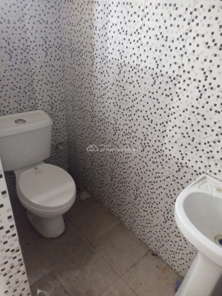 Spacious Room and Parlor with Personal Kitchen, Mobil Road, Ajah, Lagos, Mini Flat (room and Parlour) for Rent