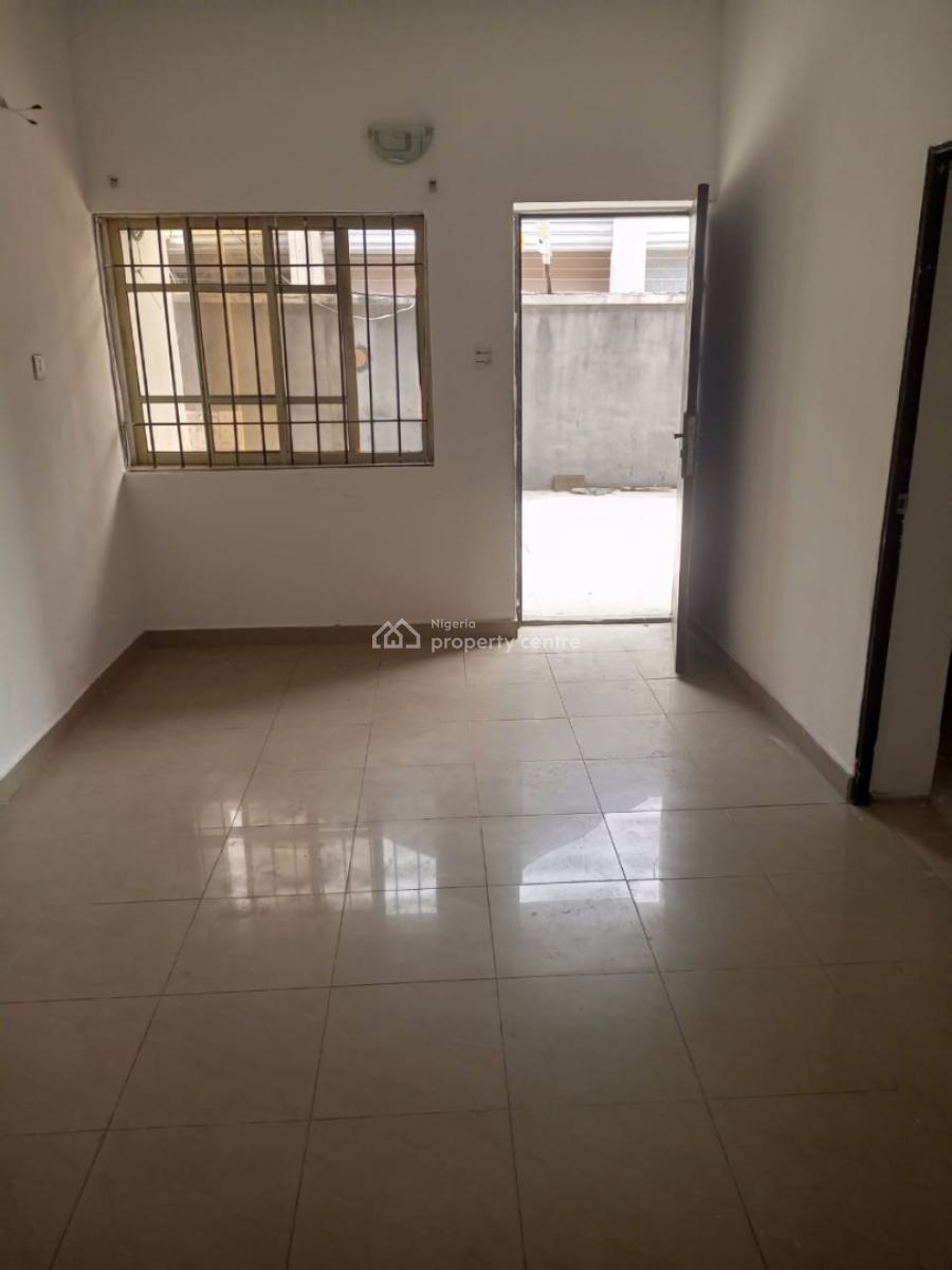 Spacious Room and Parlor with Personal Kitchen, Mobil Road, Ajah, Lagos, Mini Flat (room and Parlour) for Rent
