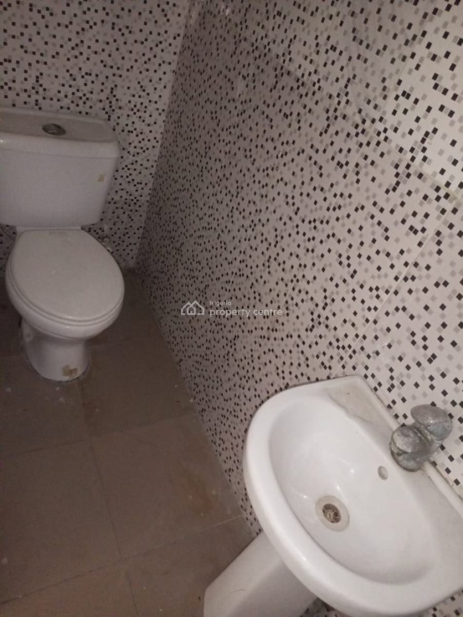 Spacious Room and Parlor with Personal Kitchen, Mobil Road, Ajah, Lagos, Mini Flat (room and Parlour) for Rent