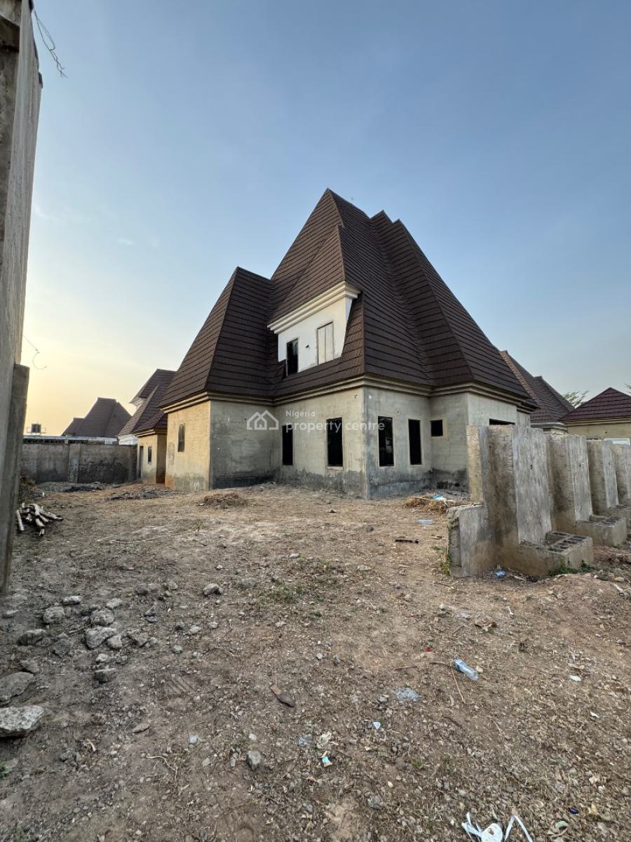 5 Bedroom Detached Penthouse Carcass, Von Road, Sabon Lugbe, Lugbe District, Abuja, Detached Duplex for Sale