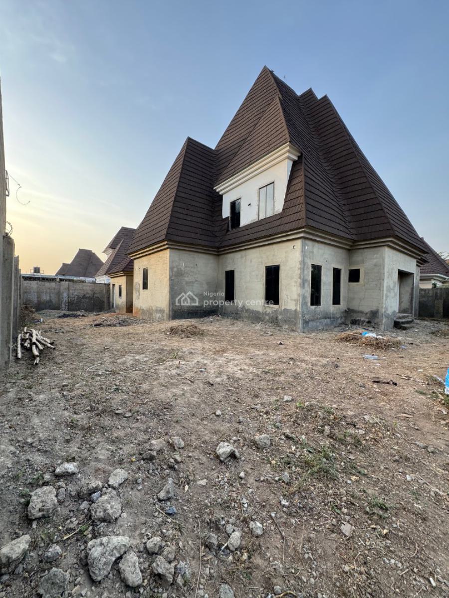 5 Bedroom Detached Penthouse Carcass, Von Road, Sabon Lugbe, Lugbe District, Abuja, Detached Duplex for Sale