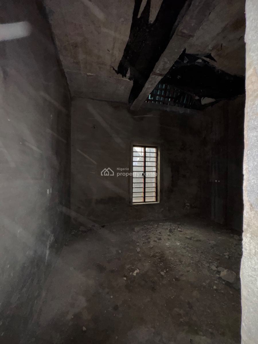 5 Bedroom Detached Penthouse Carcass, Von Road, Sabon Lugbe, Lugbe District, Abuja, Detached Duplex for Sale