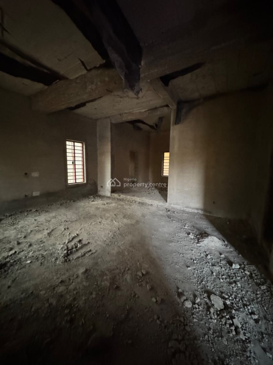 5 Bedroom Detached Penthouse Carcass, Von Road, Sabon Lugbe, Lugbe District, Abuja, Detached Duplex for Sale
